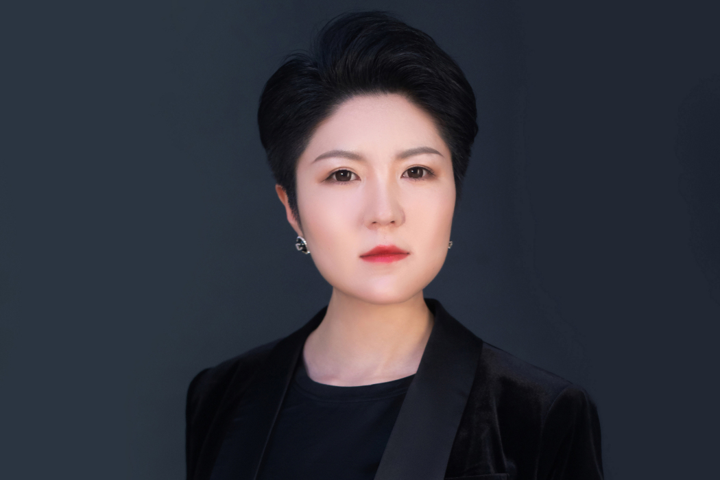 陳鶴仁(中國教育電視台受邀國學講師) 陳鶴仁(中國教育電視台受邀國學講師)