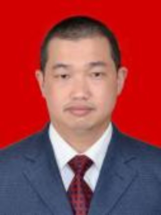 郭永權(來鳳縣大數據中心副主任) 郭永權(來鳳縣大數據中心副主任)