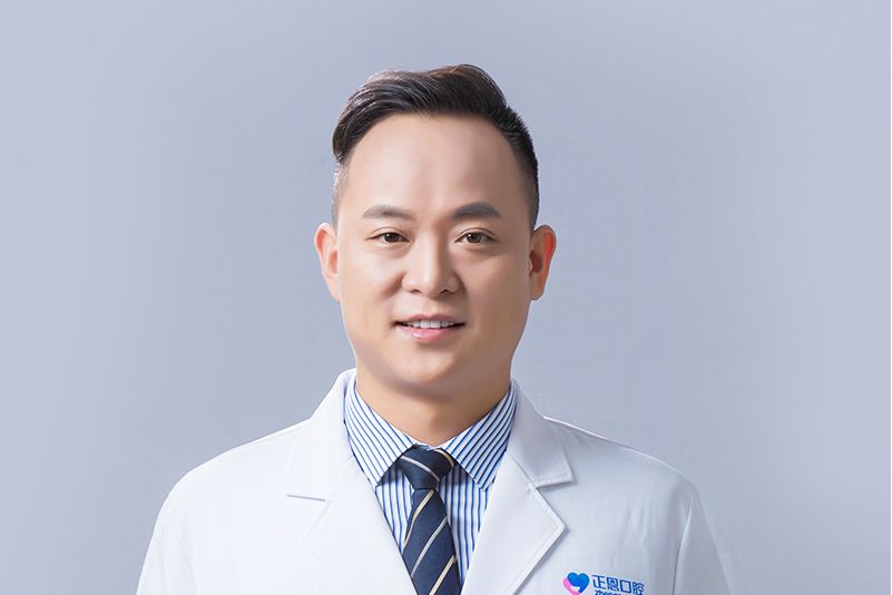 李帆(深圳正恩口腔門診部執業醫師) 李帆(深圳正恩口腔門診部執業醫師)
