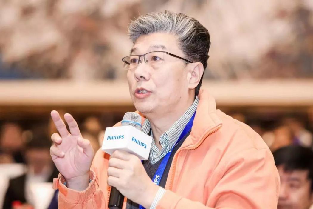 史浩(山東省千佛山醫院影像醫學與核醫學科主任、CT-MRI室主任) 史浩(山東省千佛山醫院影像醫學與核醫學科主任、CT-MRI室主任)