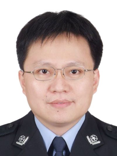 張力(重慶市公安局渝中區分局黨委副書記、政委) 張力(重慶市公安局渝中區分局黨委副書記、政委)