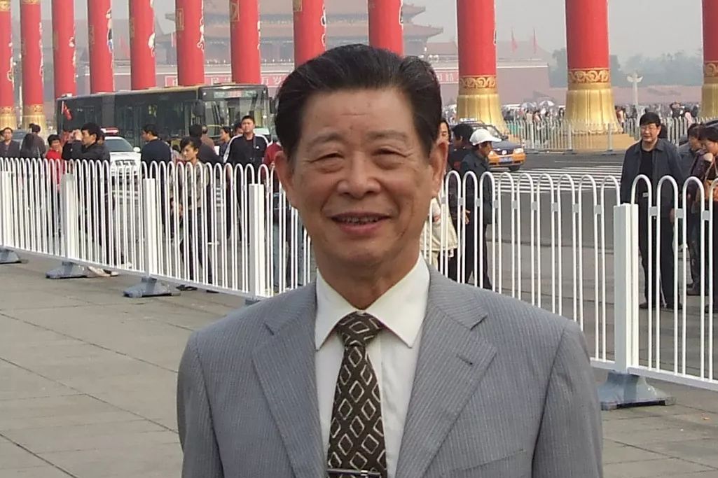 徐建(華東政法大學功勳教授) 徐建(華東政法大學功勳教授)