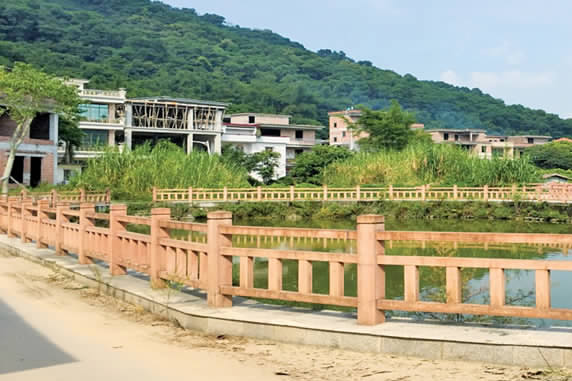 鄧屋村(黃埔區新龍鎮金坑村下轄自然村) 鄧屋村(黃埔區新龍鎮金坑村下轄自然村)