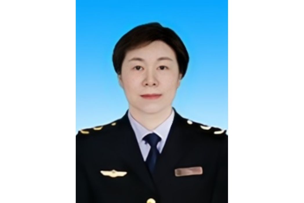 蘇君(新疆維吾爾自治區藥品監督管理局黨組成員、副局長) 蘇君(新疆維吾爾自治區藥品監督管理局黨組成員、副局長)