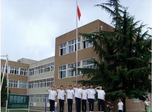 換稿門 換稿門