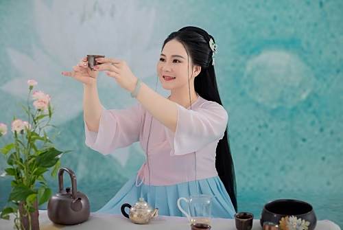 莊蘭英 莊蘭英