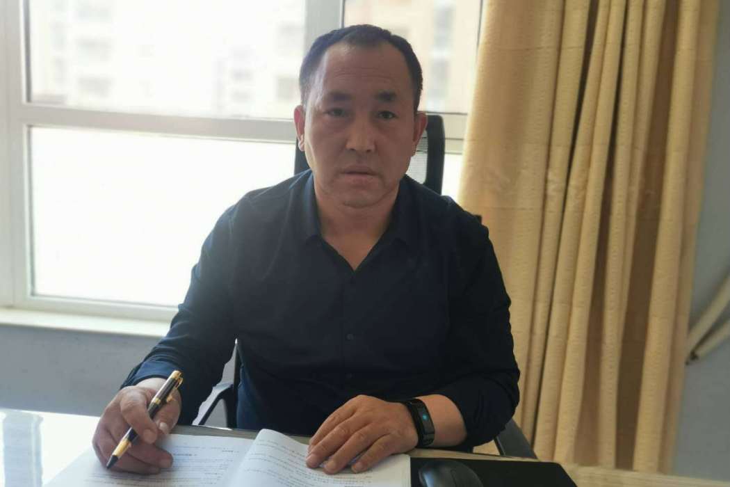 楊國鋒(寧夏新絲源紡織有限公司總經理) 楊國鋒(寧夏新絲源紡織有限公司總經理)
