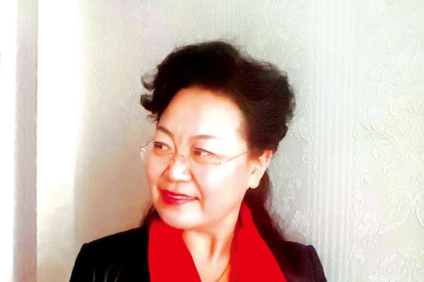 王惠卿(山西省楹聯藝術家協會副主席) 王惠卿(山西省楹聯藝術家協會副主席)