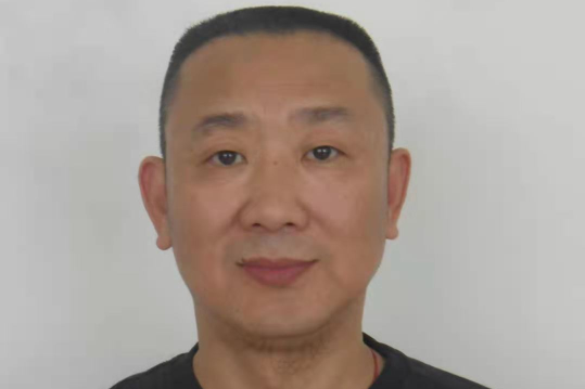 張小波(成都奧邦房地產開發有限公司董事長) 張小波(成都奧邦房地產開發有限公司董事長)