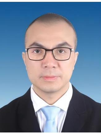 黃偉彬(廣州市番禺區化龍鎮黨委副書記、鎮長) 黃偉彬(廣州市番禺區化龍鎮黨委副書記、鎮長)