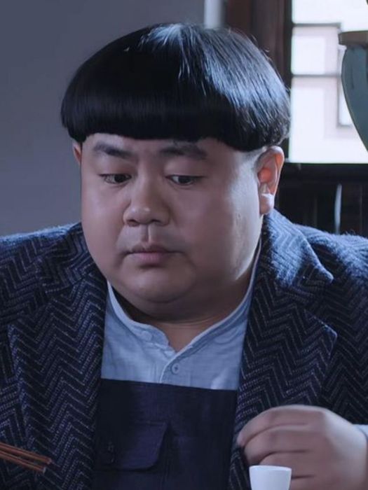 胖子(諜戰劇《蝶影》中的角色) 胖子(諜戰劇《蝶影》中的角色)