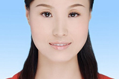何樂樂(舞蹈教師) 何樂樂(舞蹈教師)