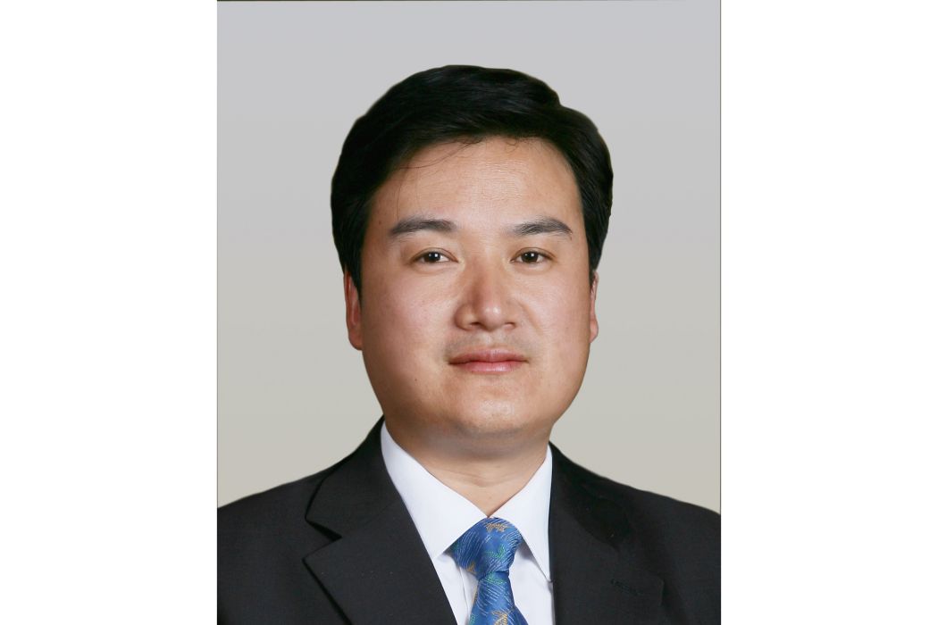 張建中(亞信貨雲(北京)科技有限公司創始人、執行董事、執行長) 張建中(亞信貨雲(北京)科技有限公司創始人、執行董事、執行長)