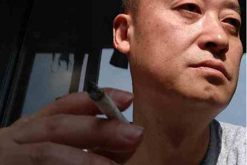 吳一潘