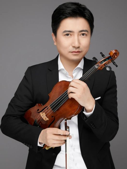 劉耕(上海音樂學院小提琴副教授) 劉耕(上海音樂學院小提琴副教授)