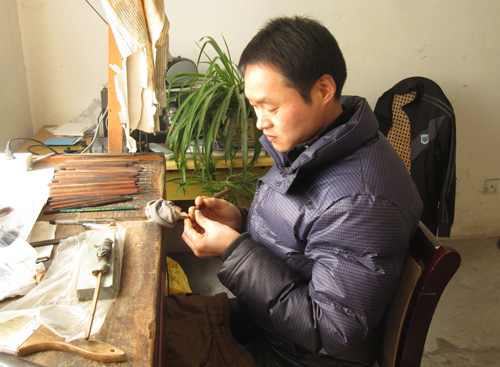 繆小明 橄欖核雕藝人
