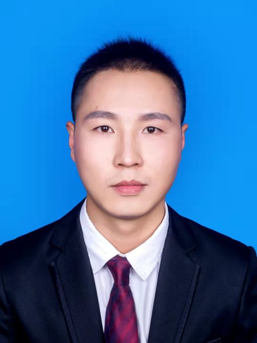 李小華(西藏自治區山南市扎囊縣人民政府副縣長) 李小華(西藏自治區山南市扎囊縣人民政府副縣長)