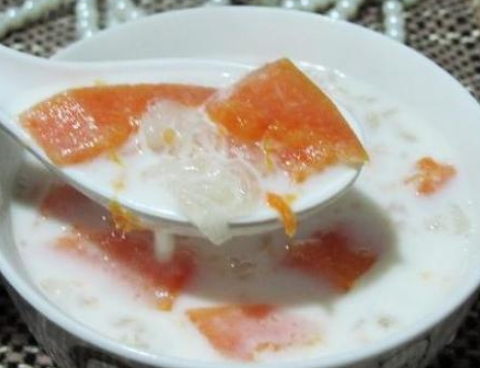 牛奶木瓜燉雪蛤