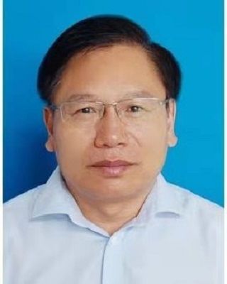 胡清華(江蘇省徐州市銅山區教育局局長、黨委書記) 胡清華(江蘇省徐州市銅山區教育局局長、黨委書記)
