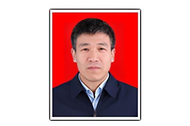 李小雲(甘肅省平涼市靈台縣人民政府副縣長) 李小雲(甘肅省平涼市靈台縣人民政府副縣長)
