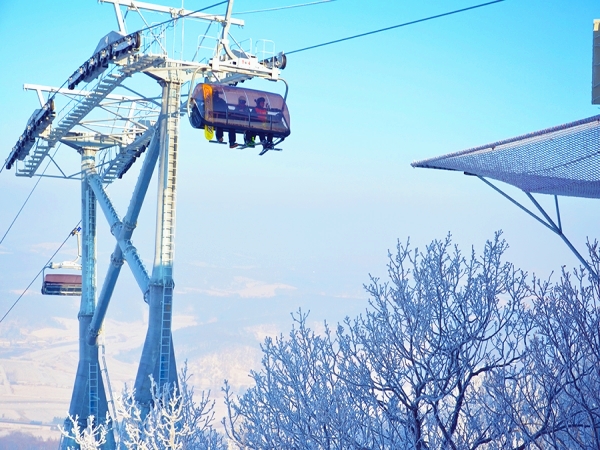 長春廟香山國際溫泉滑雪度假區