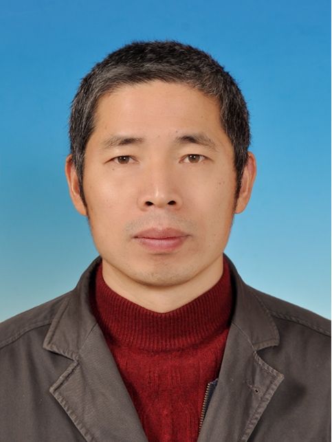 陳曉東(溫州市永嘉縣人力社保局黨組成員、辦公室主任) 陳曉東(溫州市永嘉縣人力社保局黨組成員、辦公室主任)