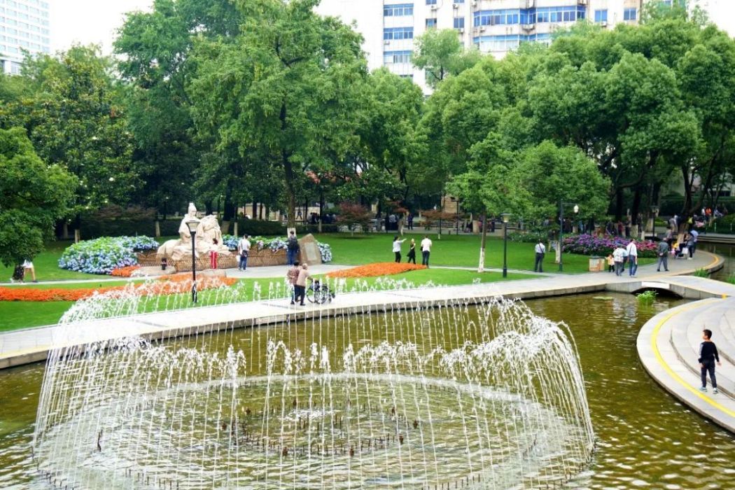 人民公園(江蘇省常州市鐘樓區境內的城市公園) 人民公園(江蘇省常州市鐘樓區境內的城市公園)