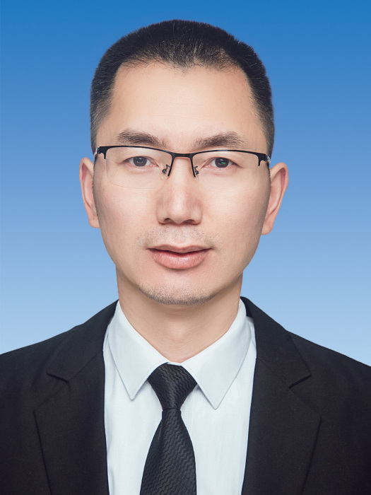 周剛(重慶市忠縣烏楊街道黨工委委員,政法委員) 周剛(重慶市忠縣烏楊街道黨工委委員,政法委員)