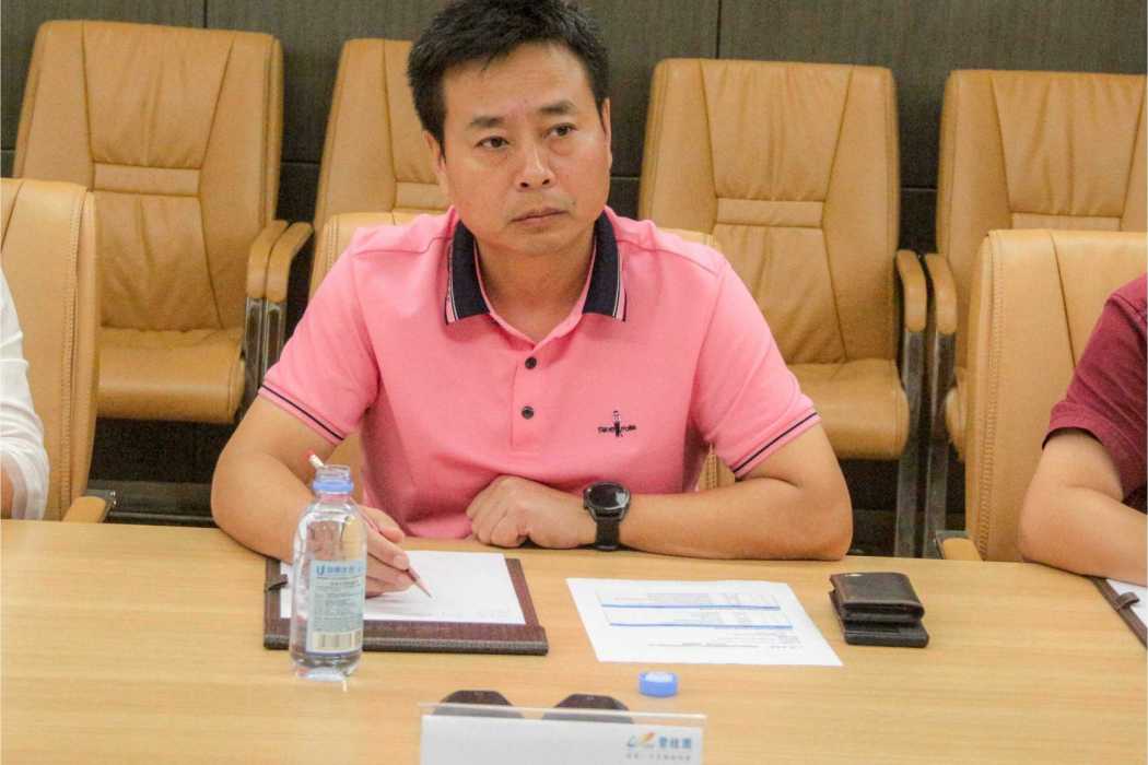 葉向陽(深圳園林股份有限公司黨委書記、董事長) 葉向陽(深圳園林股份有限公司黨委書記、董事長)