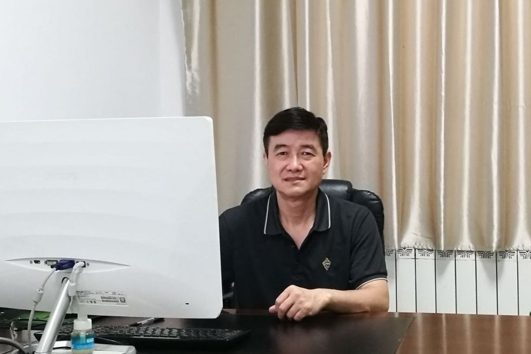 劉貴喜(西安電子科技大學教授) 劉貴喜(西安電子科技大學教授)