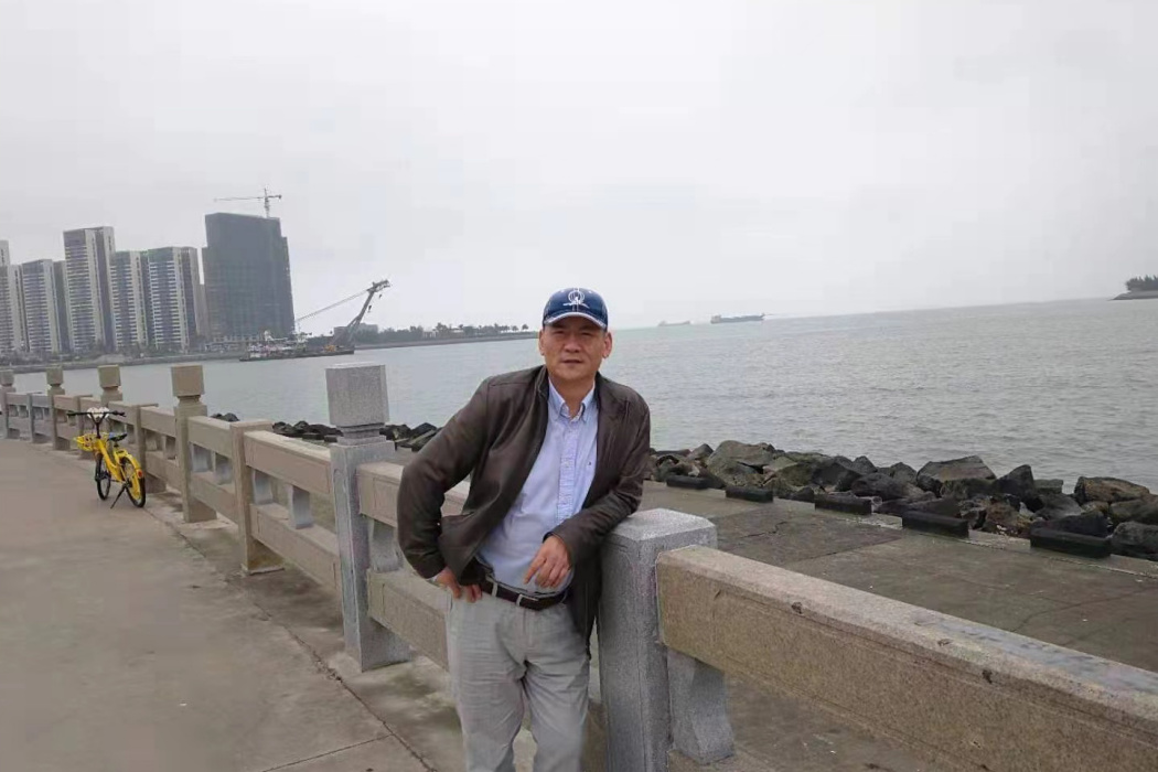 王欣(知名影視劇製片人) 王欣(知名影視劇製片人)