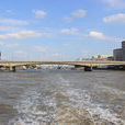 倫敦橋(英國泰晤士河上的橋樑) 倫敦橋(英國泰晤士河上的橋樑)