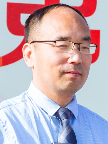王衛平(西安西港花園高級中學校長) 王衛平(西安西港花園高級中學校長)