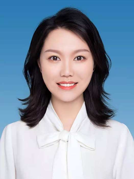 許麗娜(湖南省懷化市洪江區文化旅遊廣電體育局黨組成員、副局長) 許麗娜(湖南省懷化市洪江區文化旅遊廣電體育局黨組成員、副局長)