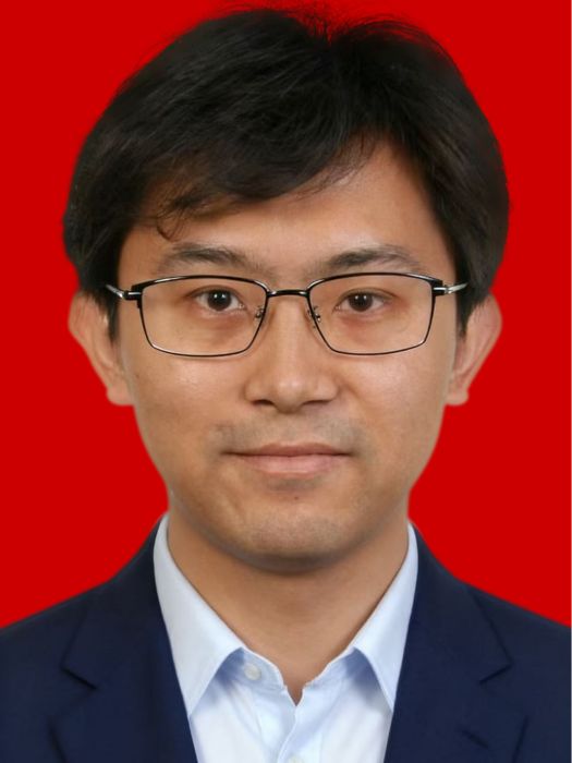 楊華(貴州省畢節市七星關區委常委，區人民政府黨組成員、副區長)
