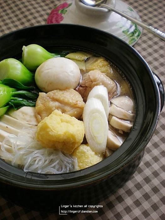 鮮菇雞腿煲 鮮菇雞腿煲