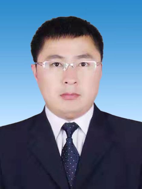 黃大鵬(遼寧省新民市東城街道黨工委副書記、辦事處主任) 黃大鵬(遼寧省新民市東城街道黨工委副書記、辦事處主任)