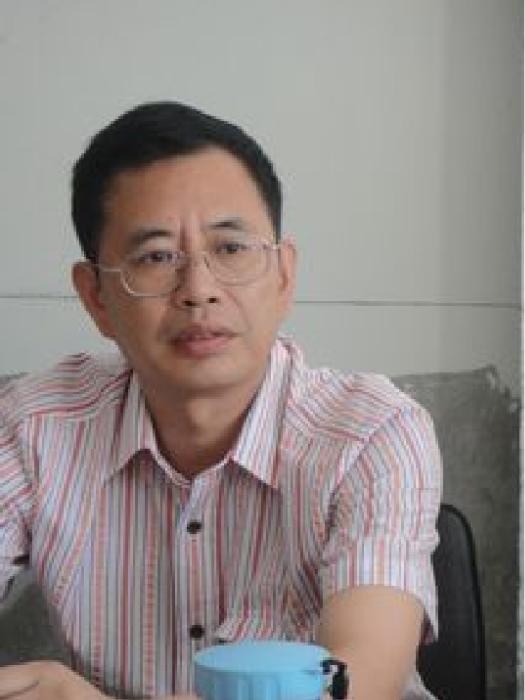 王國義(濱江服務副總經理) 王國義(濱江服務副總經理)