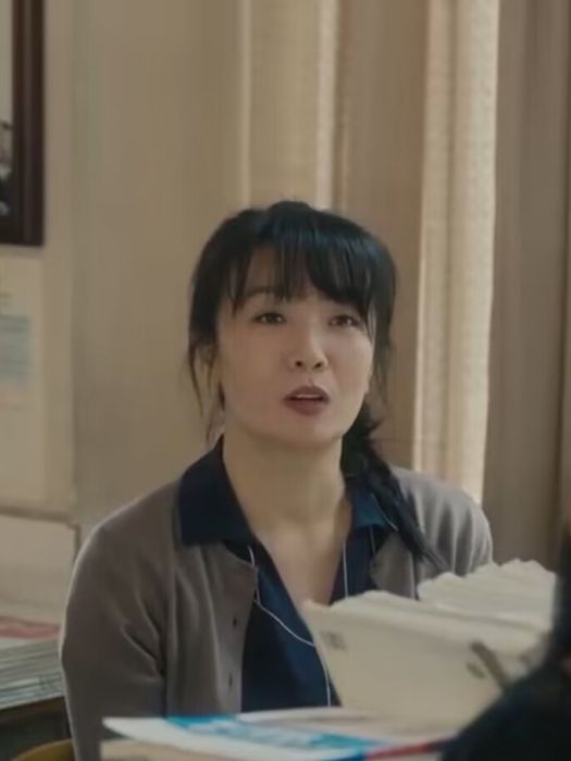 周蓉(青春勵志劇《追光的日子》中的角色) 周蓉(青春勵志劇《追光的日子》中的角色)