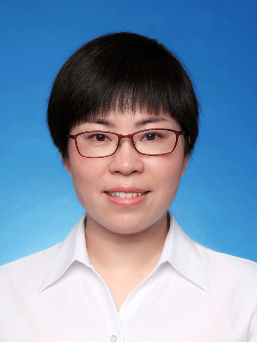 田華靜 田華靜