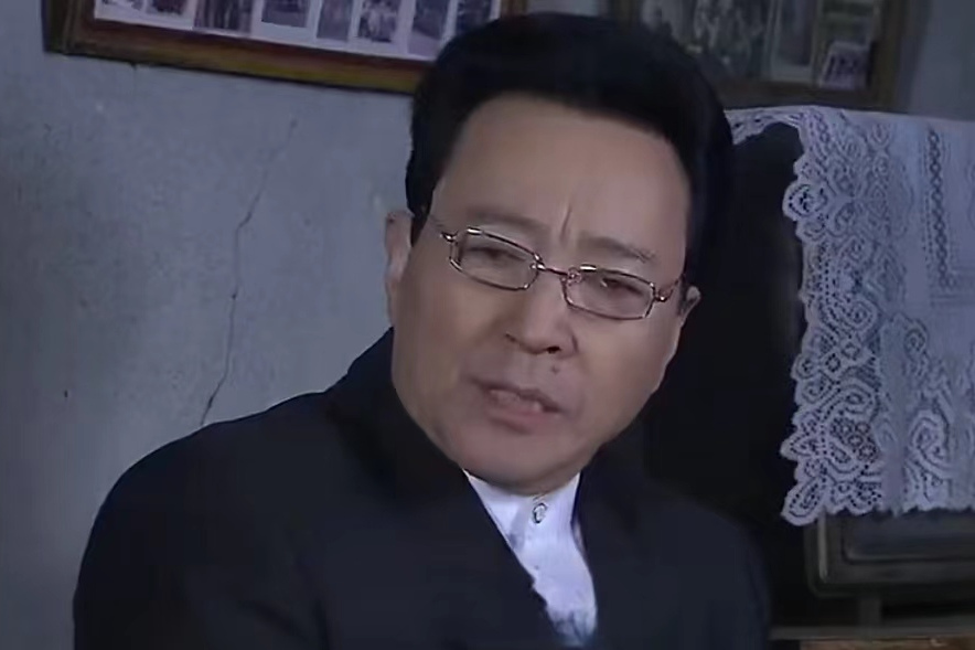 周道新(懸疑劇《淘金谷》中的角色) 周道新(懸疑劇《淘金谷》中的角色)