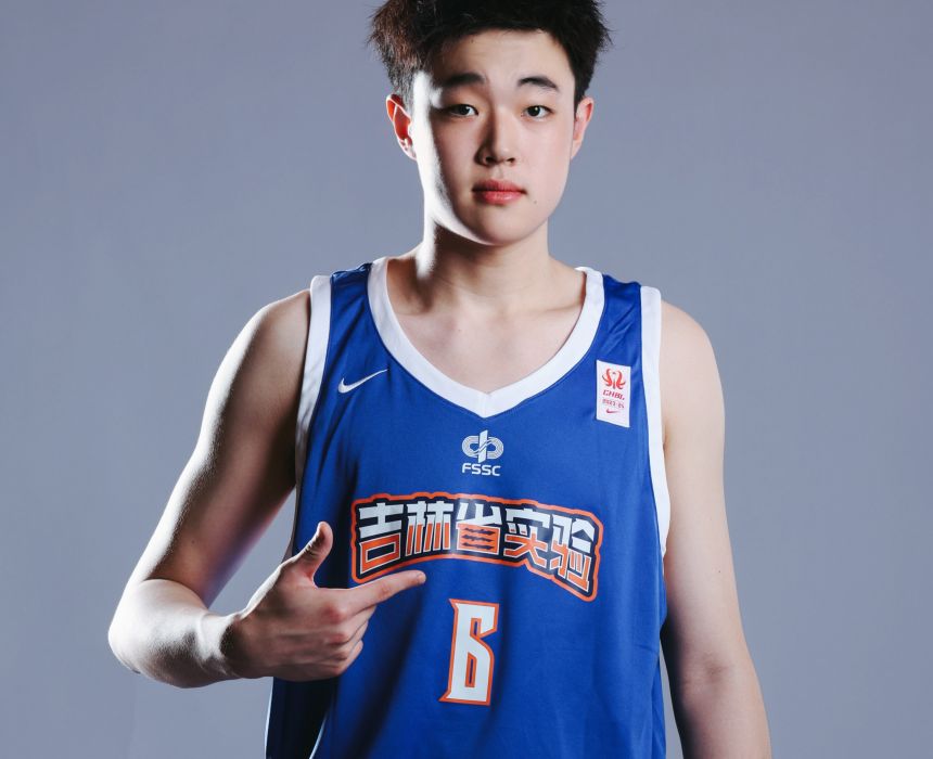 張彥博(中國籃球運動員) 張彥博(中國籃球運動員)