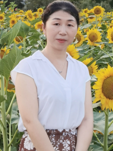 曾濤(湖南大學外國語學院教授)