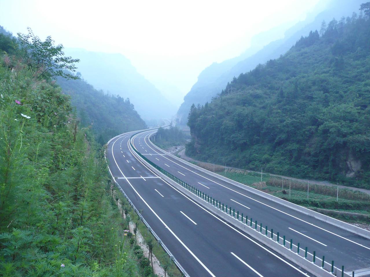 黔大高速公路
