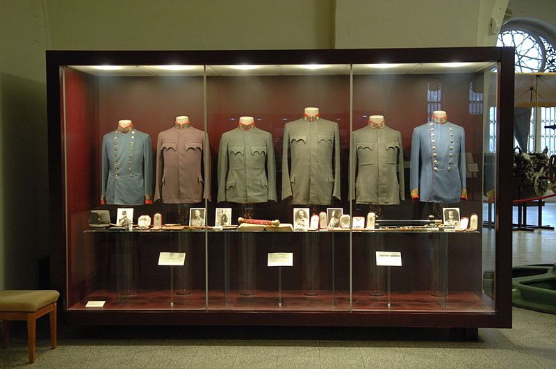 博物館展出的奧匈帝國軍官的制服