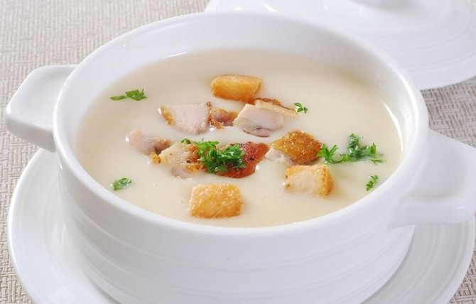 豆腐蟹肉奶油湯