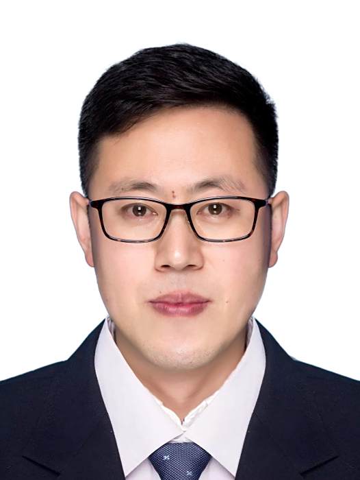 張吉明(重慶市渝中區朝天門街道黨工委委員、辦事處副主任) 張吉明(重慶市渝中區朝天門街道黨工委委員、辦事處副主任)