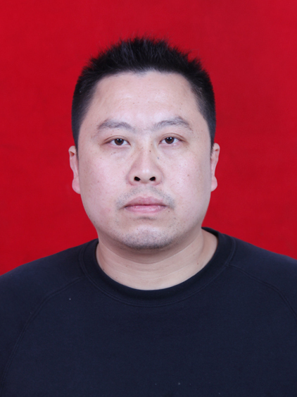 王洪林(新政鎮黨委副書記、鎮長) 王洪林(新政鎮黨委副書記、鎮長)