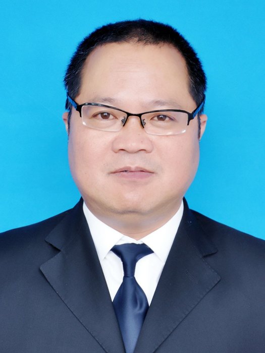 周鈞(浙江省溫州灣新區黨工委委員,溫州灣新區(高新區、經開區)管委會二級調研員) 周鈞(浙江省溫州灣新區黨工委委員,溫州灣新區(高新區、經開區)管委會二級調研員)