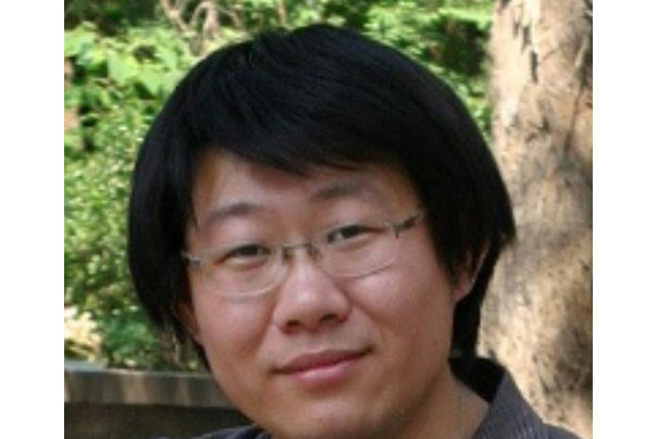 方凱(山東藝術學院設計學院副教授) 方凱(山東藝術學院設計學院副教授)